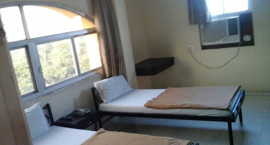 Hotel Safar Inn, Ahmedabad 3